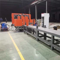 Автоматичний пристрій для складання клітки